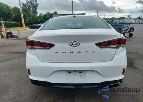 2018 Hyundai Sonata Sport z USA, uszkodzony, nr VIN 5NPE34AF2JH634695